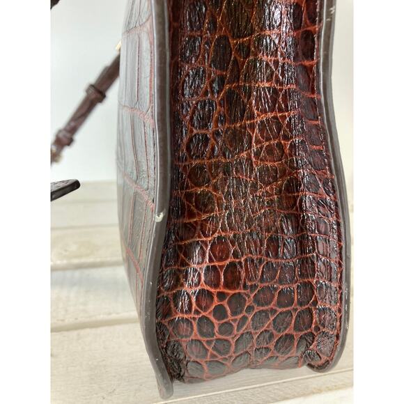 MICHAEL KORS EMBOSSED ANIMAL PRINT WOMENS CROSSBODY BAG - Picture 3 of 16